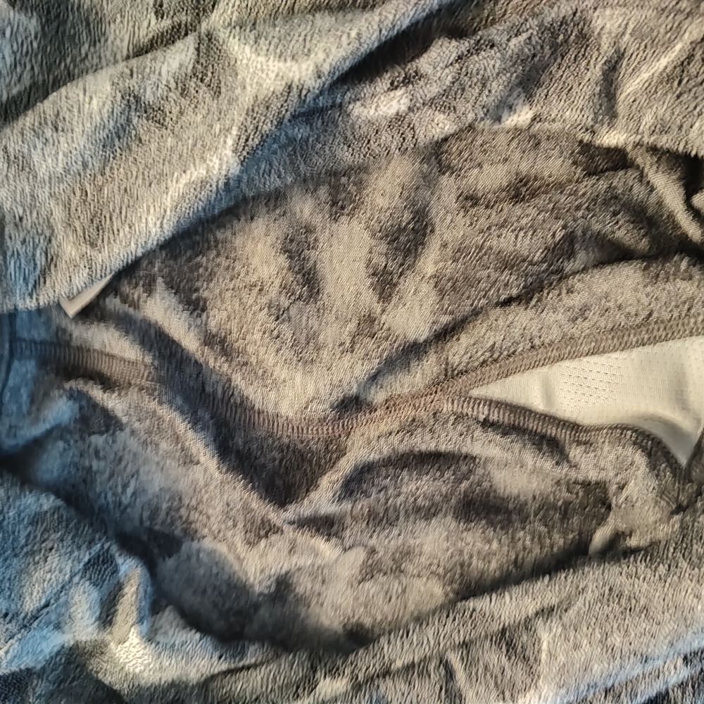 Athleta Black and White Textured Leggings-Gently Used, Super Soft - Picture 9 of 9